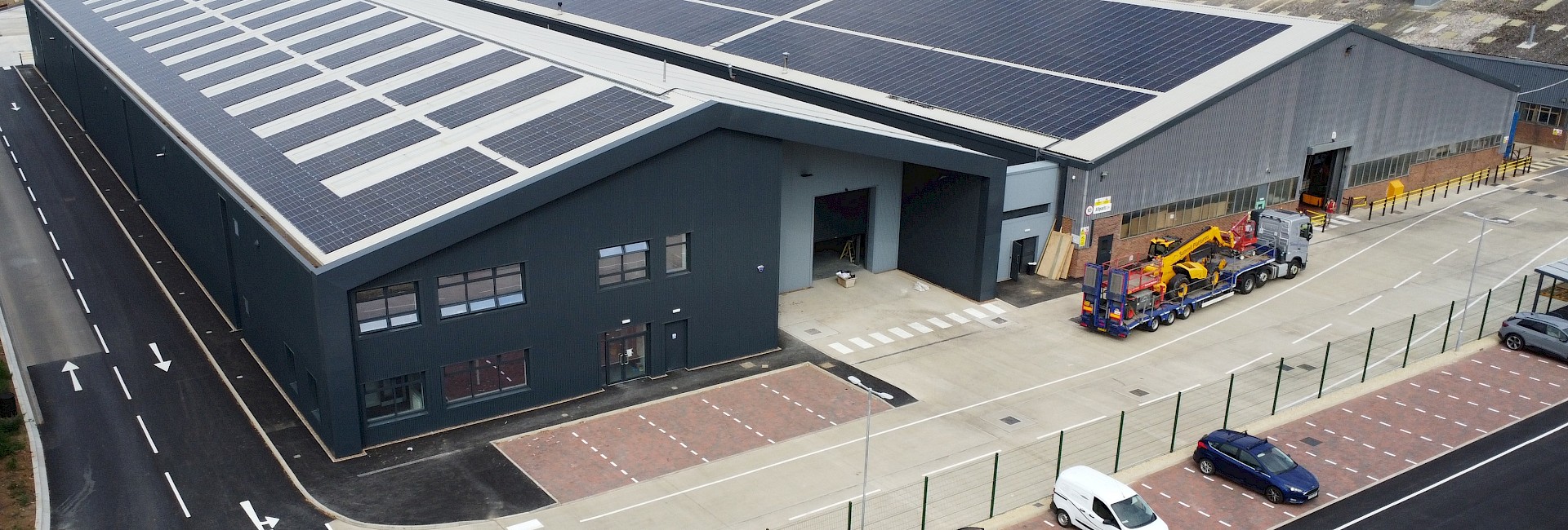 We are an innovative, creative & reliable Roofing, Cladding & Façade contractor.